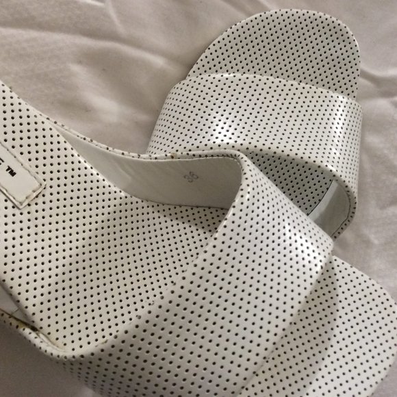 UN United Nude Mobius Polka Dot Leather Wedge Shoe - Picture 10 of 11